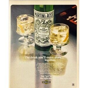 Martini & Ross Vermouth "Say yes to the right one"Man Cave Vintage Print Ad 1979